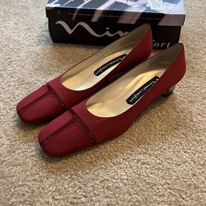 NINA COMFORT RED HEELS 10 NARROW